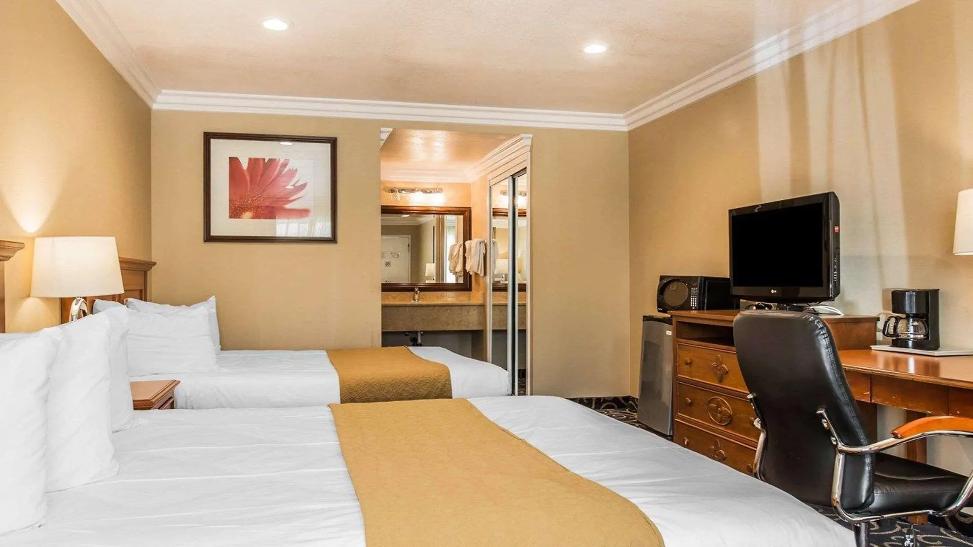 Quality Inn Long Beach - Signal Hill