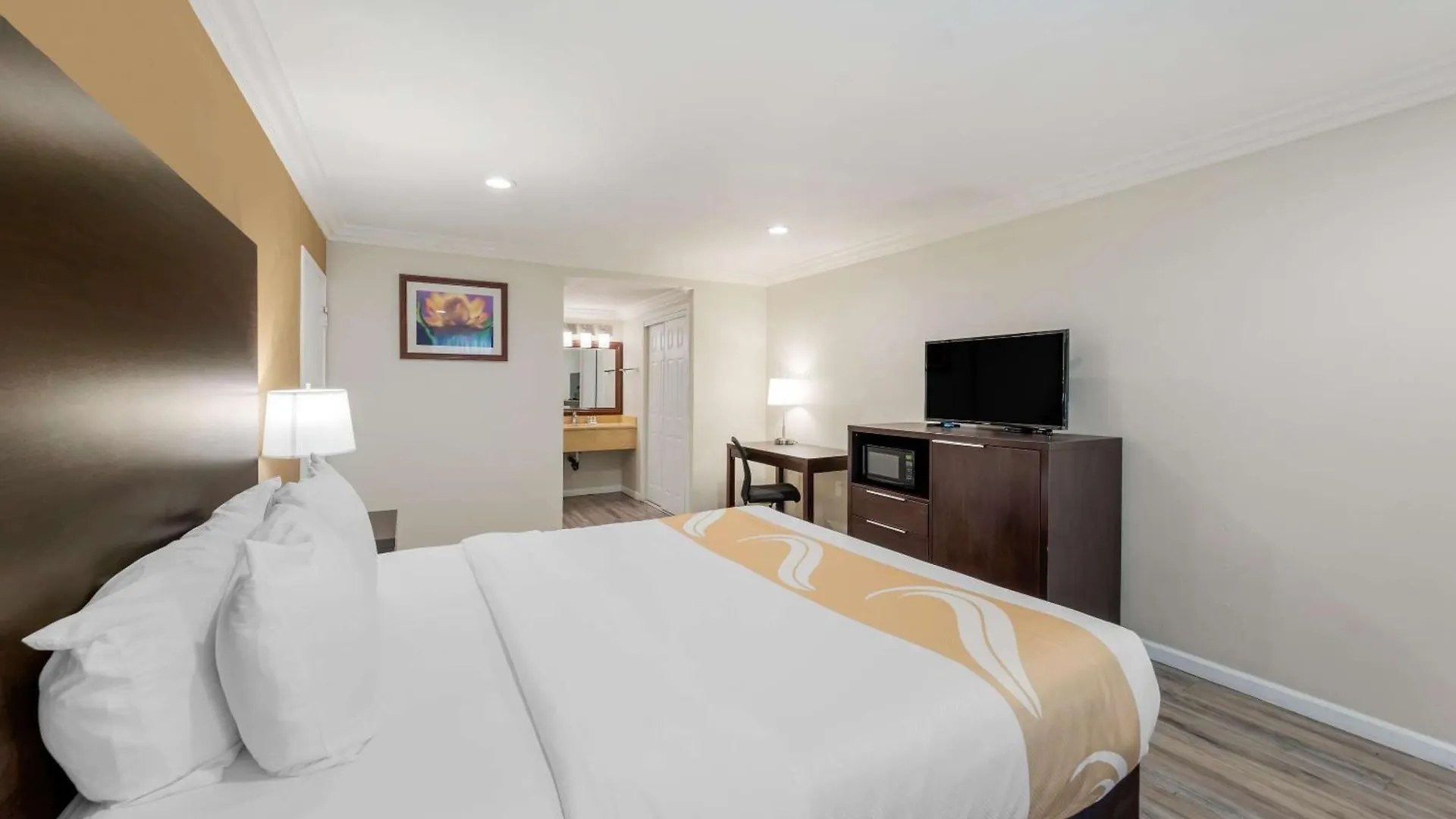 Quality Inn Long Beach - Signal Hill